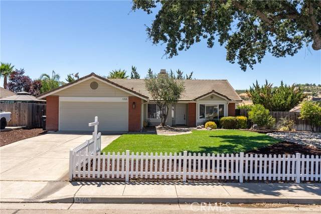 1705 Creeksand Lane, Paso Robles, CA 93446