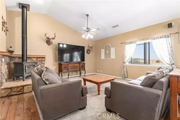 Paso Robles, CA 93446,5775 Prancing Deer Place