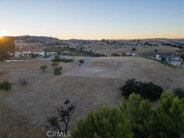 Paso Robles, CA 93446,3630 Lorraine Way