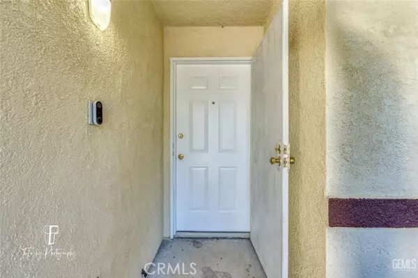 Bakersfield, CA 93308,227 Misty Meadow Drive