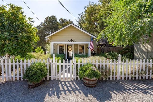 244 19th Street, Paso Robles, CA 93446