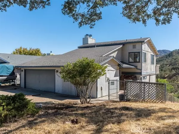 Paso Robles, CA 93446,5034 Meadow Lark Lane