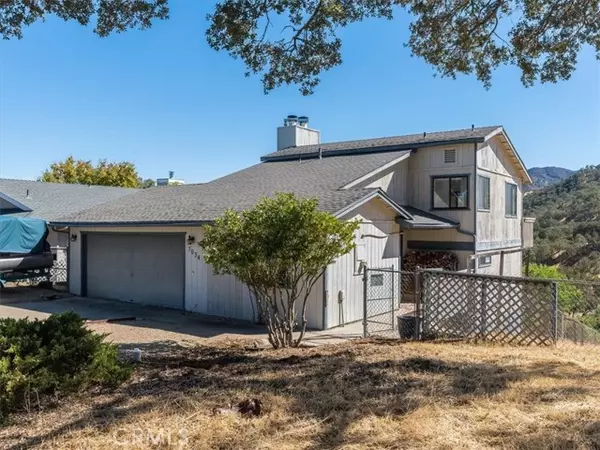 Paso Robles, CA 93446,5034 Meadow Lark Lane