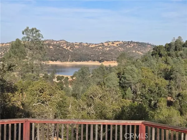 5505 Whispering Pines Lane, Paso Robles, CA 93446