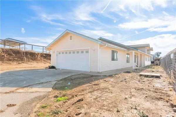 Paso Robles, CA 93446,1690 Buck Way