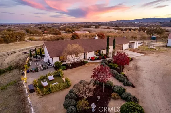 7245 Nonpariel Road, Paso Robles, CA 93446