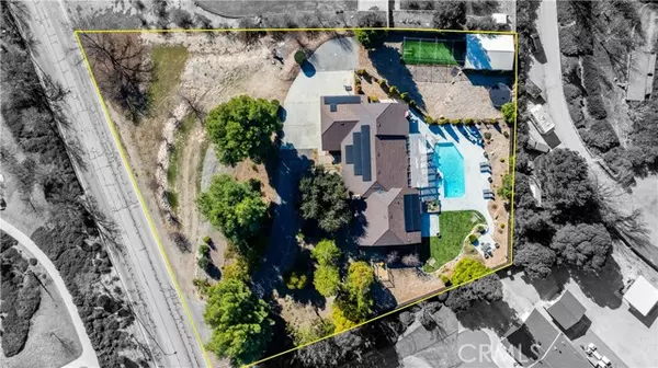 Paso Robles, CA 93446,849 Rolling Hills Road