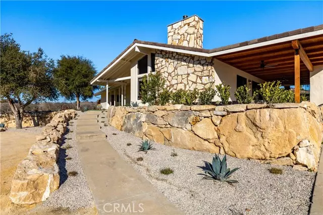 Paso Robles, CA 93446,1670 Southfork Place