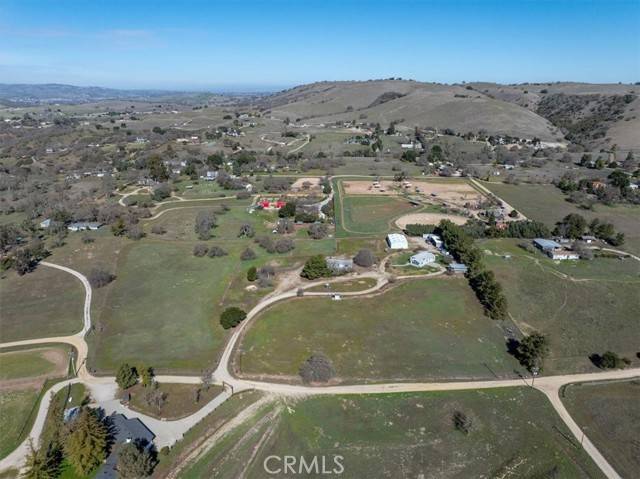 3546 Blackhawk Drive, Templeton, CA 93465