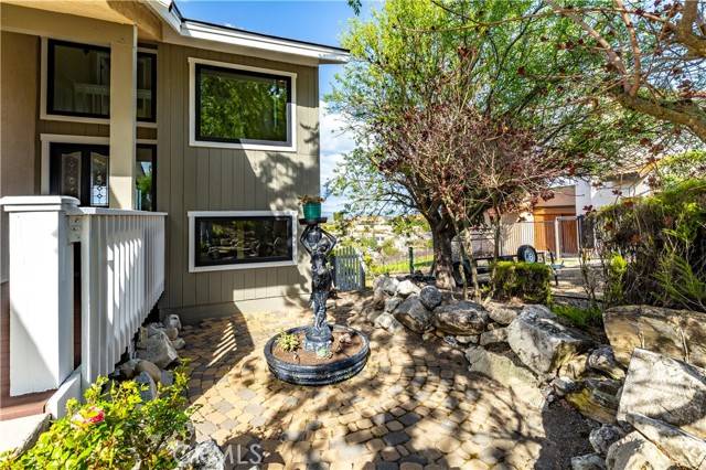 Paso Robles, CA 93446,940 Walnut Drive