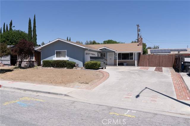 1235 Elaine Street, Paso Robles, CA 93446