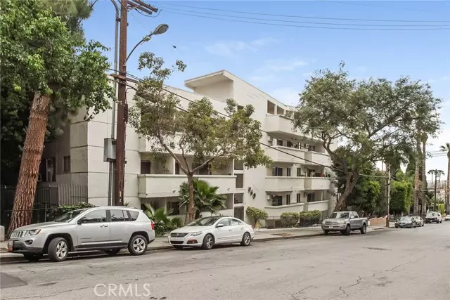 960 Larrabee Street #207, West Hollywood, CA 90069