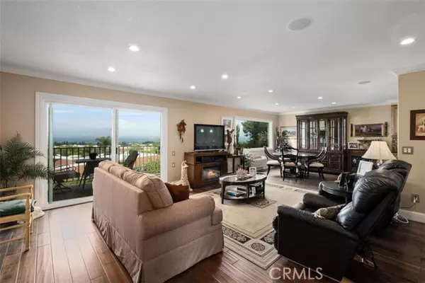 Laguna Woods, CA 92637,4002 CAlle Sonora #2A