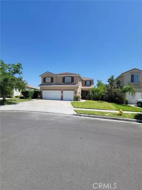 Corona, CA 92879,679 Valleywood Circle