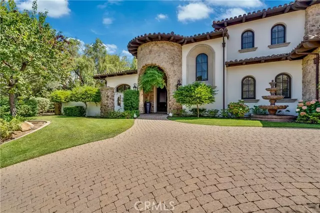 Rancho Santa Fe, CA 92091,18350 Calle La Serra