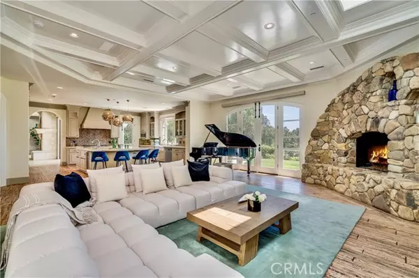 Rancho Santa Fe, CA 92091,18350 Calle La Serra