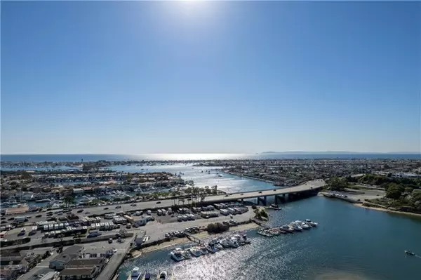 Newport Beach, CA 92626,1 Saratoga