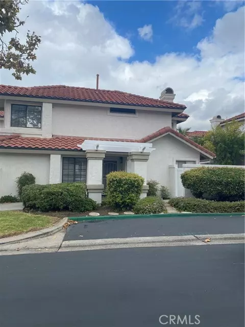 Rancho Santa Margarita, CA 92688,17 Pantano #103