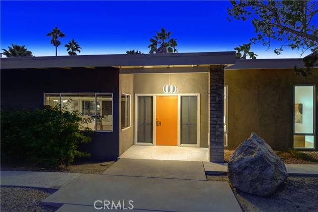 419 W Santa Elena Road, Palm Springs, CA 92262