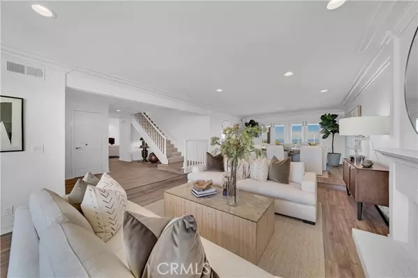 Corona Del Mar, CA 92625,3 Monterey Circle