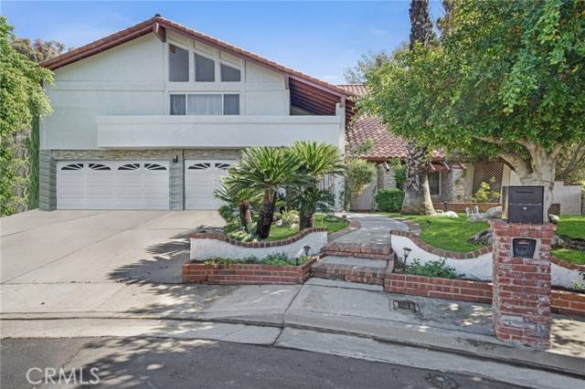 10300 Christine Place, Chatsworth, CA 91311