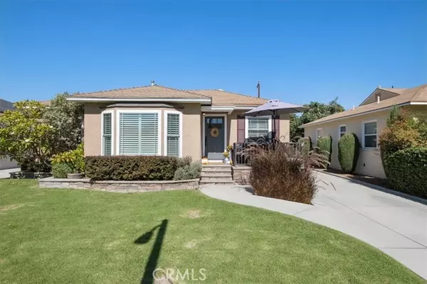 6107 Greenmeadow Road, Lakewood, CA 90713