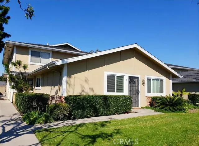 16651 Arbor Circle #25A, Huntington Beach, CA 92647