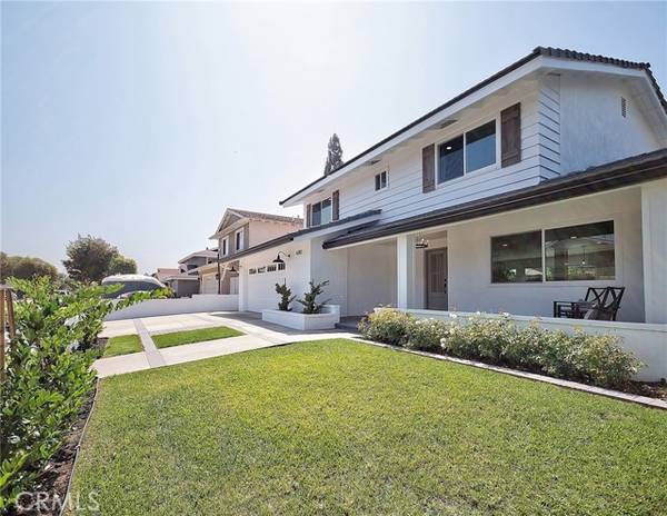 Huntington Beach, CA 92647,6282 Reubens Drive