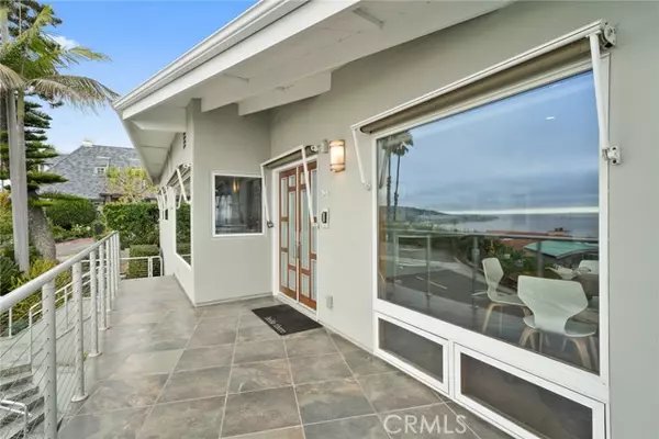 Laguna Beach, CA 92651,461 Alta Vista Way