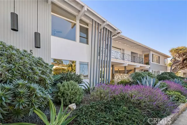 Laguna Beach, CA 92651,255 Cypress Drive #5