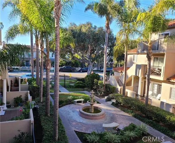 Huntington Beach, CA 92648,606 Lake Street #22