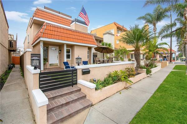 221 17th Street, Huntington Beach, CA 92648