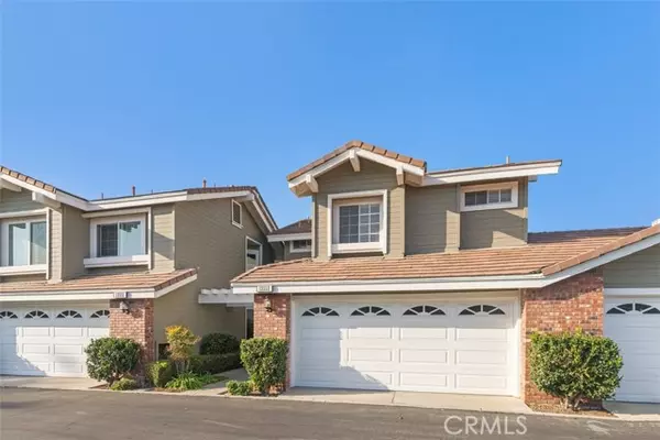 13553 Almond Street, Tustin, CA 92782