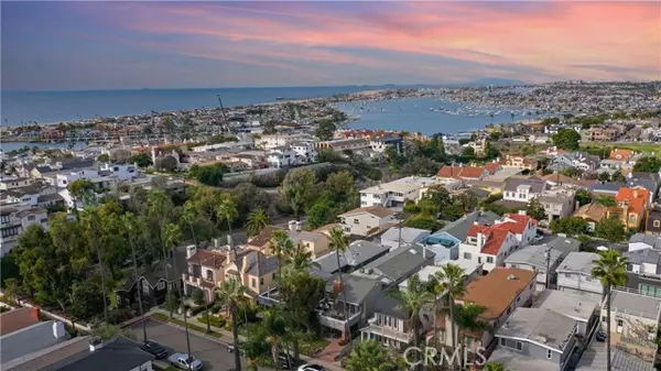 Corona Del Mar, CA 92625,411 Goldenrod Avenue