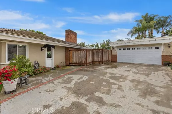 Costa Mesa, CA 92626,1883 Maui Circle