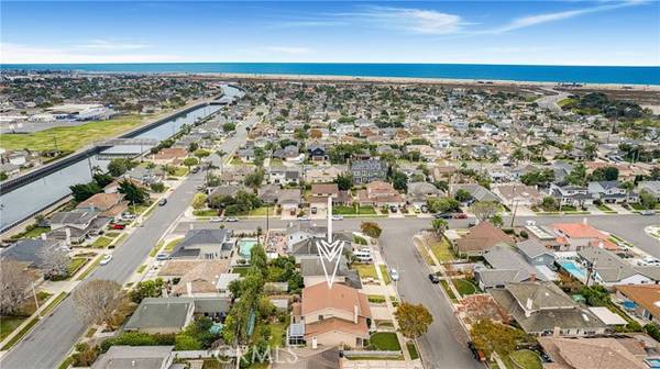 Huntington Beach, CA 92646,21682 Bahama Lane