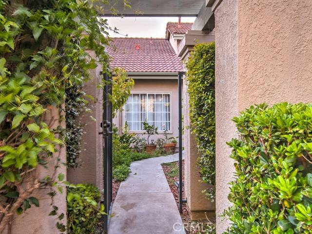 27357 Paseo Laguna, San Juan Capistrano, CA 92675