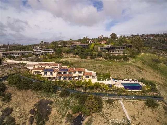 2095 Temple Hills Drive, Laguna Beach, CA 92651