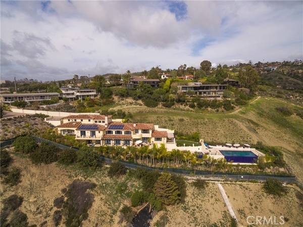 2095 Temple Hills Drive, Laguna Beach, CA 92651