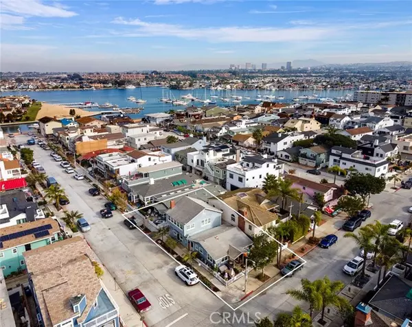 Newport Beach, CA 92661,110 E Bay Avenue