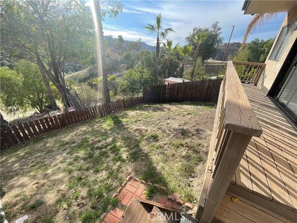 9328 Reverie Road, Tujunga, CA 91042