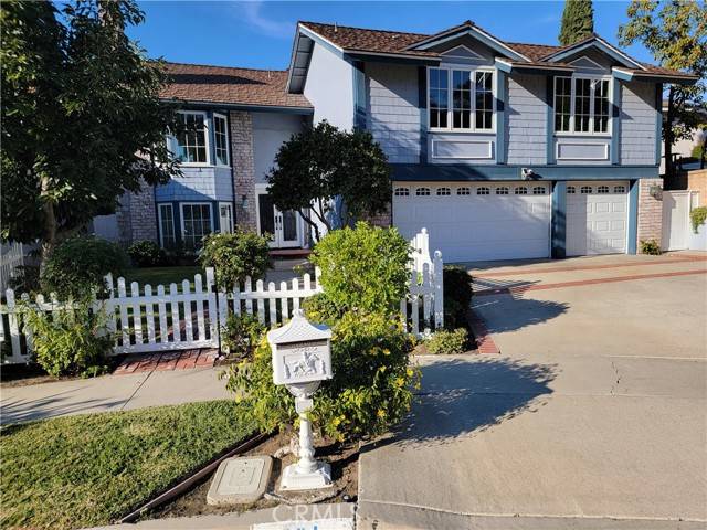 22221 Anthony Dr, Lake Forest, CA 92630