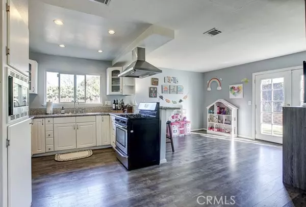 Corona, CA 92882,2353 Mesquite Lane