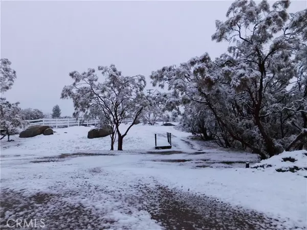 Aguanga, CA 92536,782 Crazy Horse Canyon