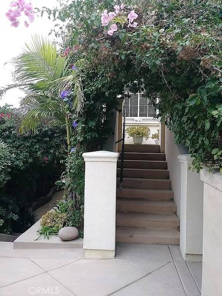 1379 Caminito Arriata, La Jolla, CA 92037