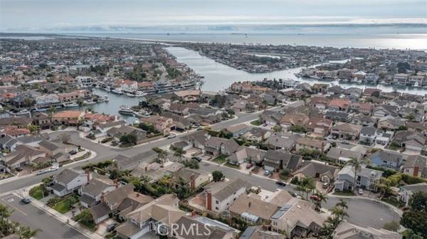 3661 Pirate Circle, Huntington Beach, CA 92649