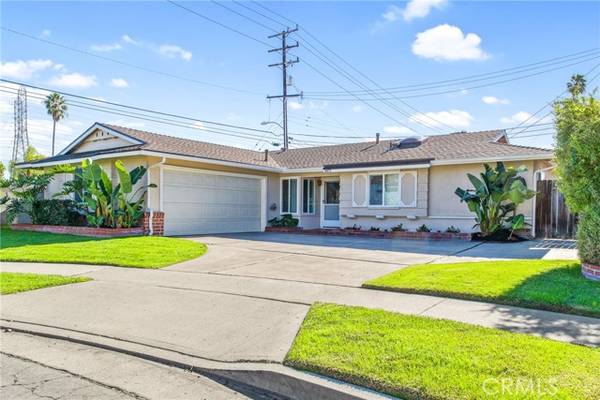 10472 Pago Pago Circle, Huntington Beach, CA 92646