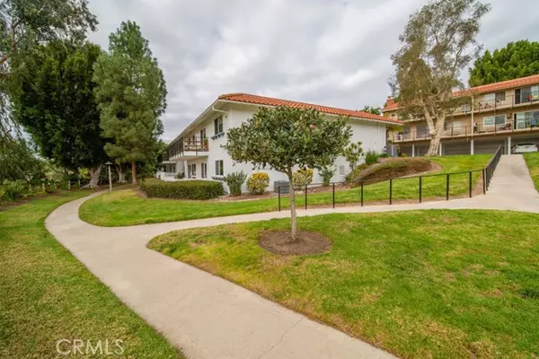 Laguna Woods, CA 92637,3251 San Amadeo #A