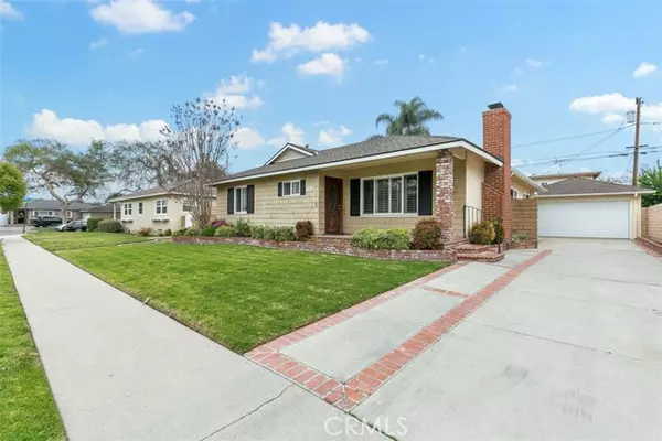 5809 E Barbanell Street, Long Beach, CA 90815