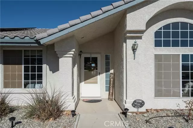 26624 Lakeview Drive, Helendale, CA 92342